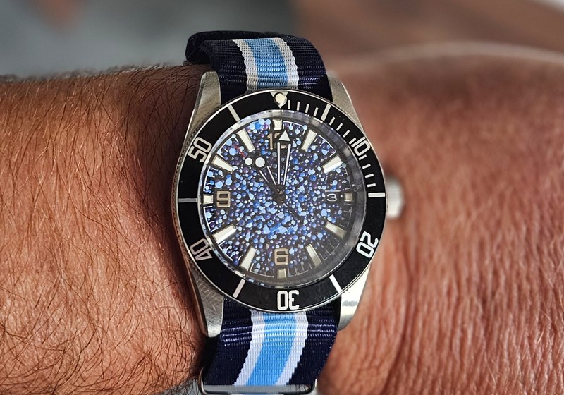 Diver watch on NATO strap